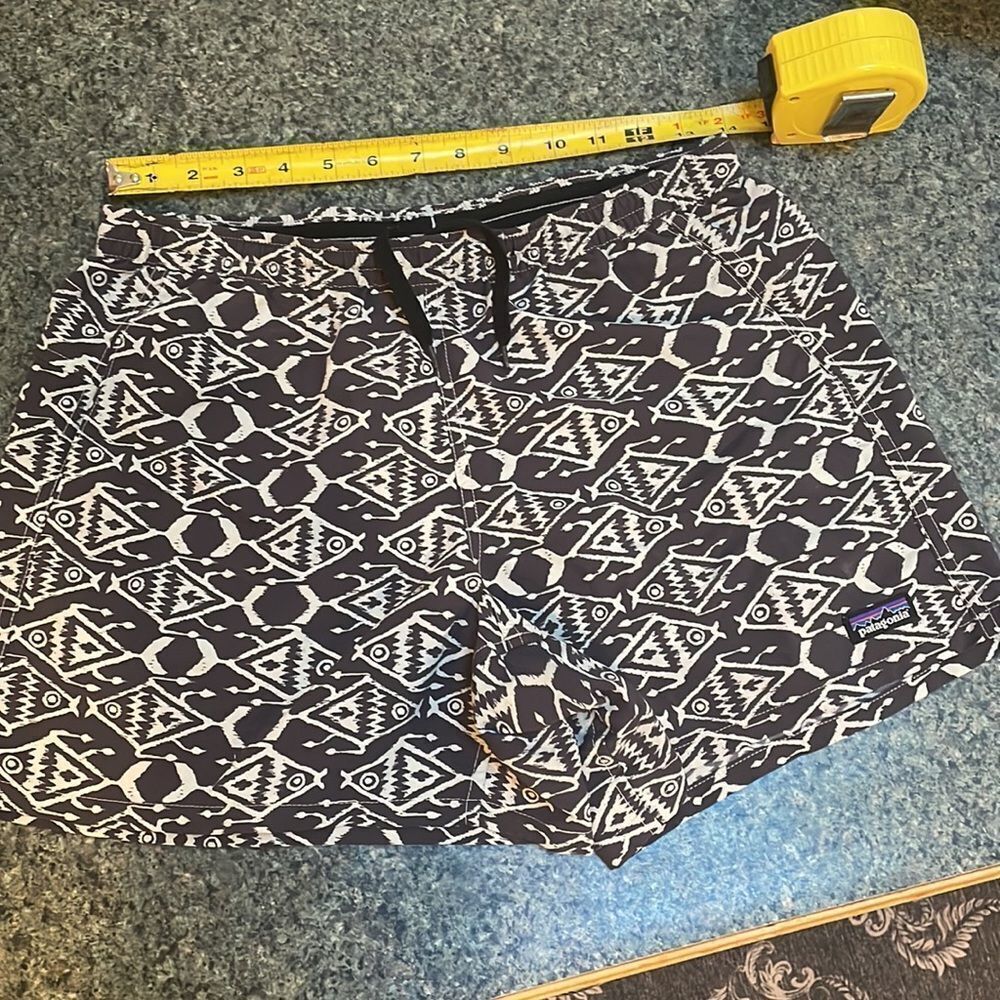 Patagonia ikat fish print baggies. Small - Picture 3 of 9